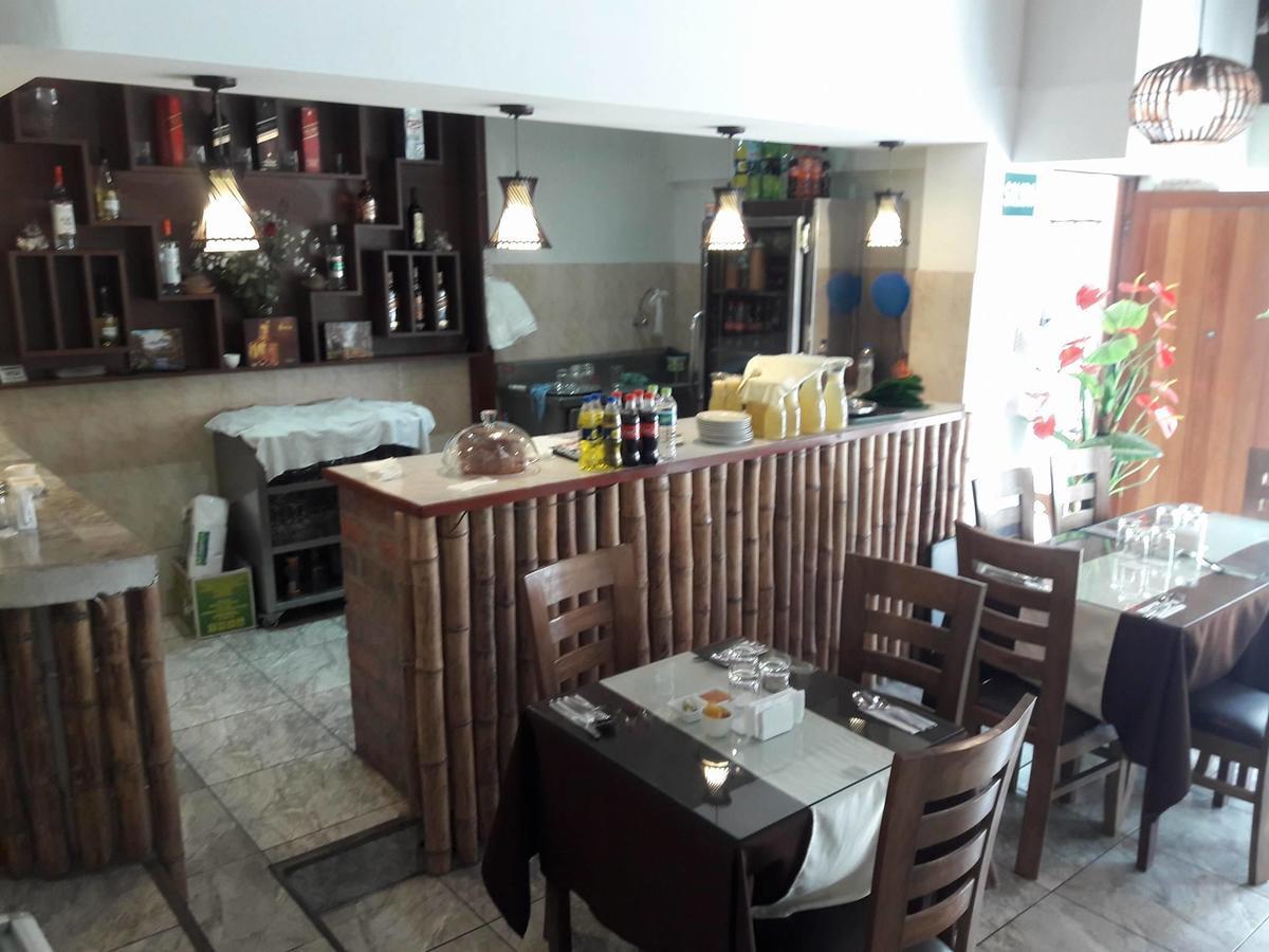 Hostal Victoria Lima Exterior photo